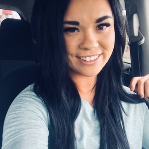 Meet your Posher, Hailey